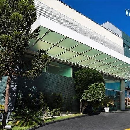 Podium Apart Hotel Varginha  Bagian luar foto