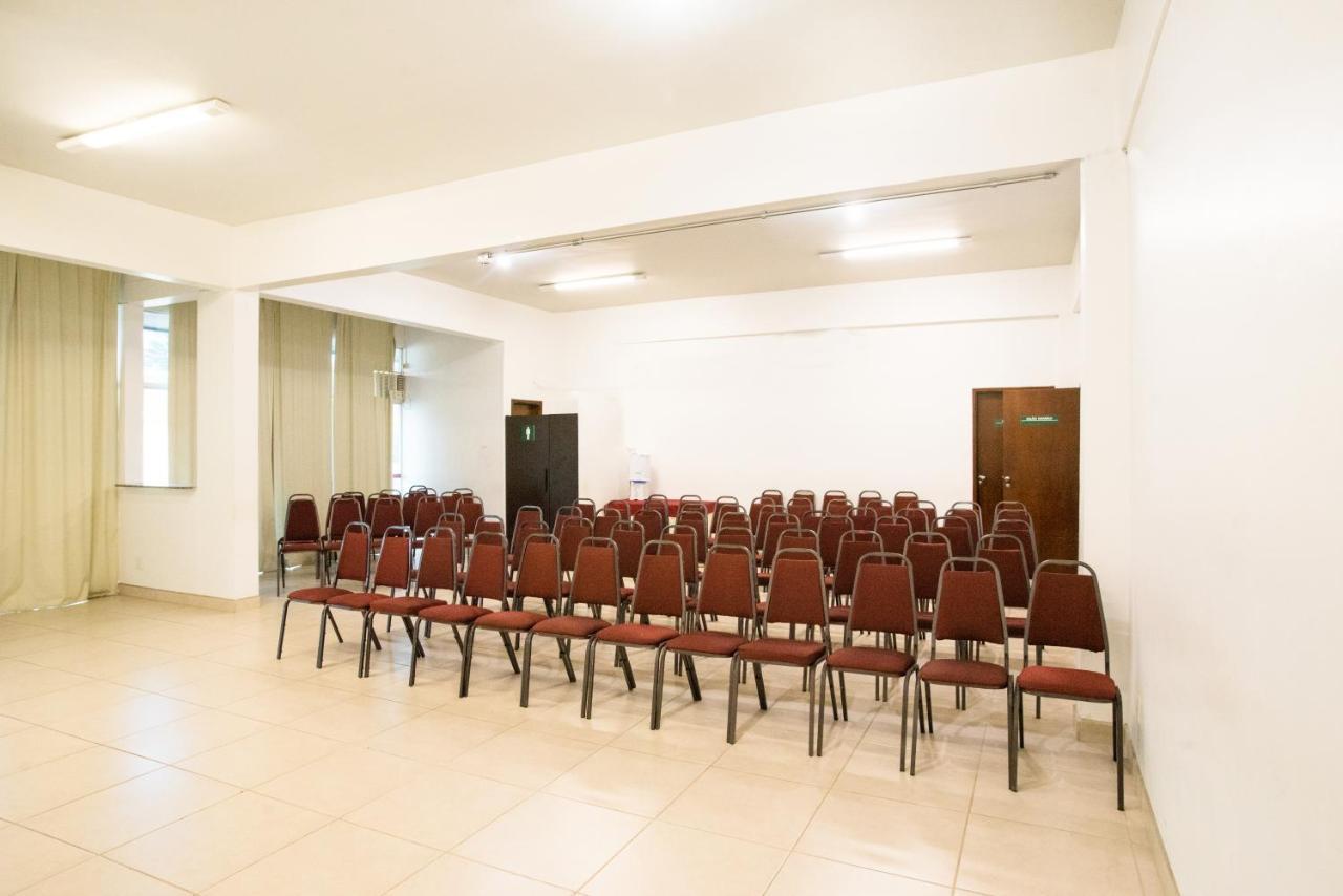 Podium Apart Hotel Varginha  Bagian luar foto