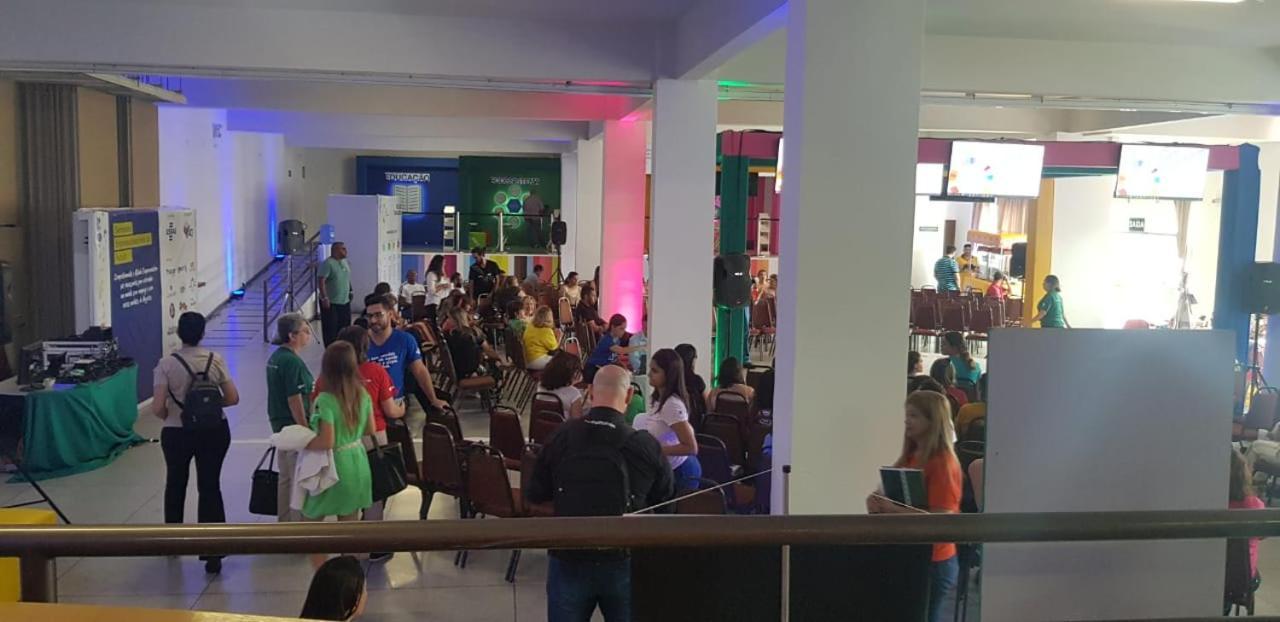 Podium Apart Hotel Varginha  Bagian luar foto