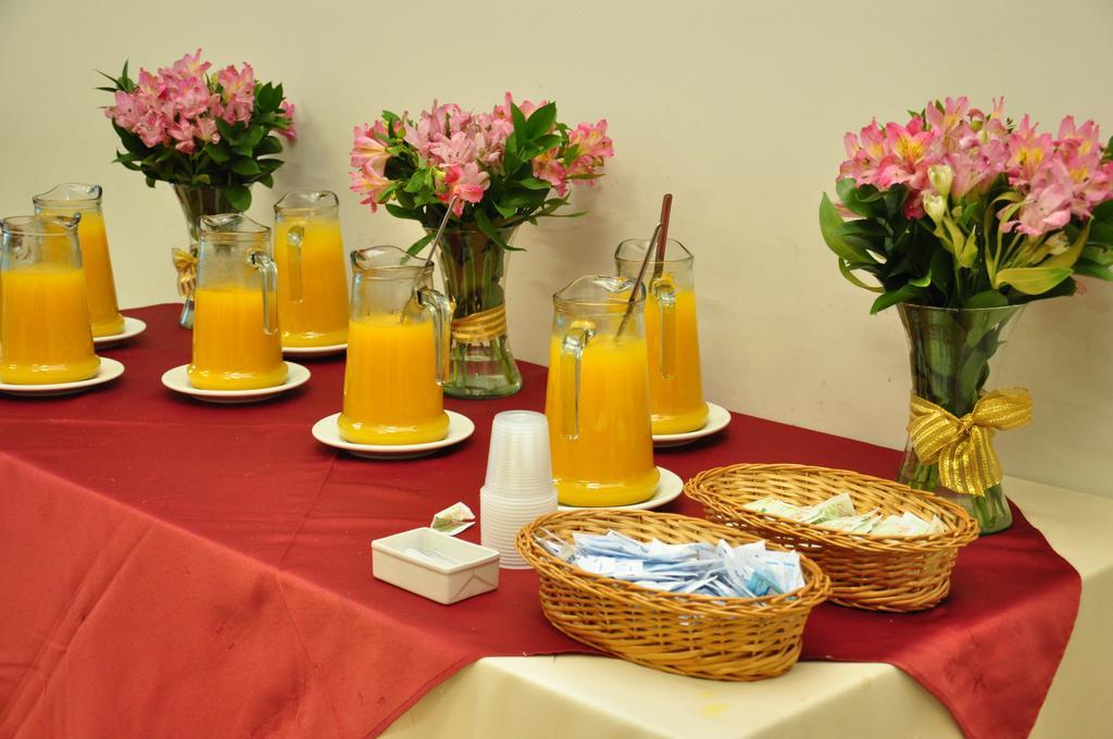 Podium Apart Hotel Varginha  Bagian luar foto